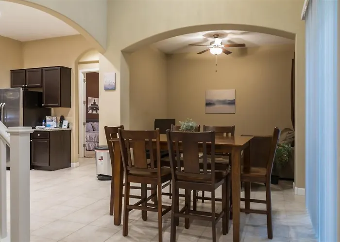 Gated Townhouse With 2 Suites, Heated Pool, Hot Tub * Mesa