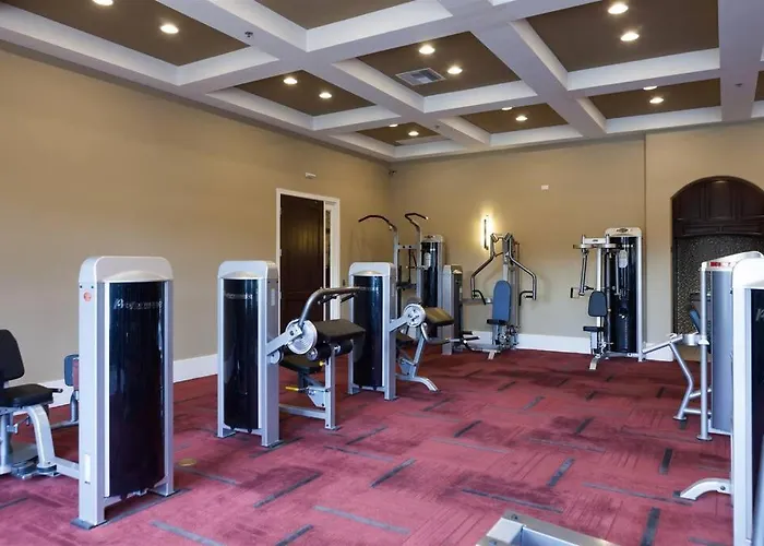 Holiday home Gated Townhouse With 2 Suites, Heated Pool, Hot Tub